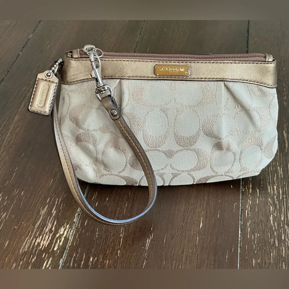 Coach signature logo wrislet Jacquard fabric